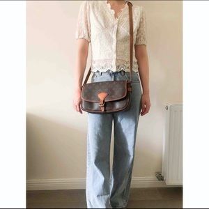 LOUIS VUITTON monogram crossbody bag